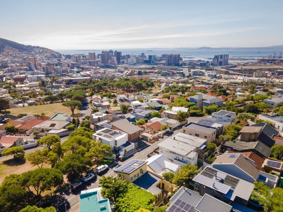 3 Bedroom Property for Sale in Vredehoek Western Cape